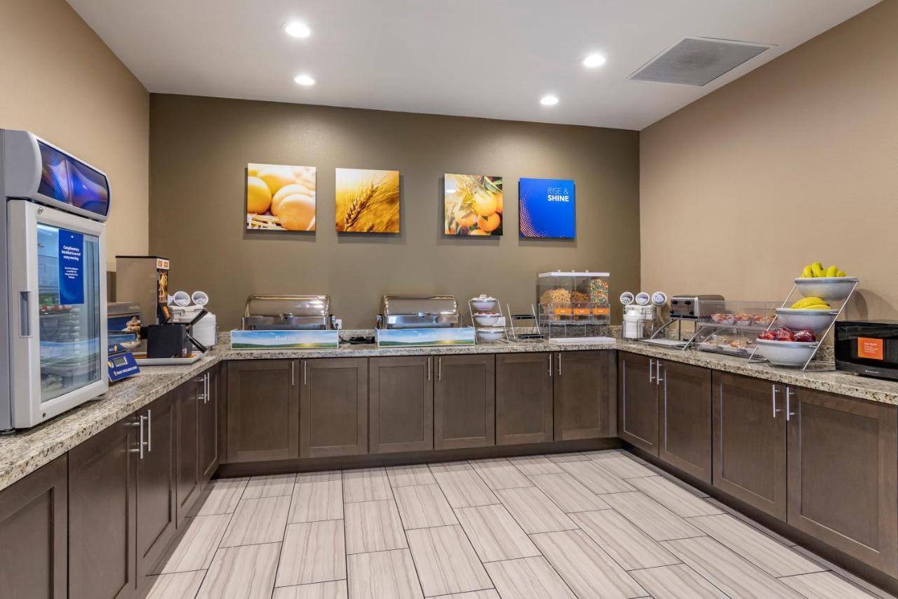 Comfort Suites Near Sam Houston Race Park Jersey Village Exteriér fotografie